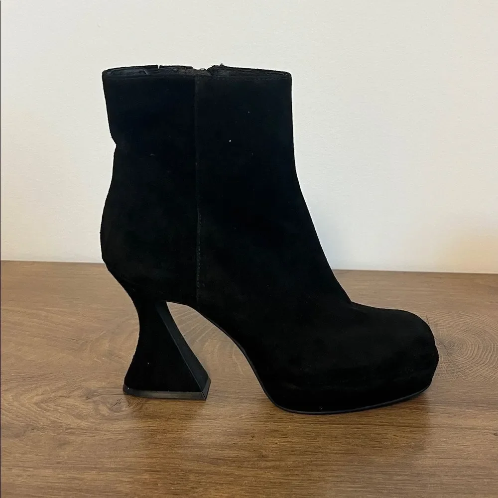 JEFFREY CAMPBELL Humanity Zip Platform Bootie In Black Suede US 7